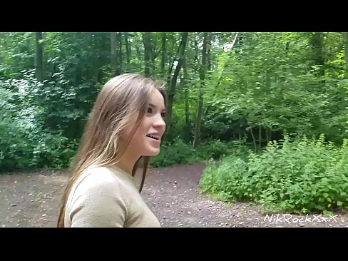❤️ Navrhl jsem Evelíně, abychom si to rozdali na veřejném místě! Řekla ano. Pak jsem ji ošukal do zadku a udělal se jí do pusy. Pak se vyčůrala. ️❌ Sex video u nás
